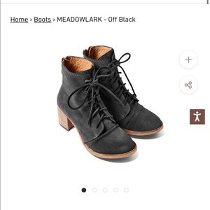 Meadowlark Beek booties